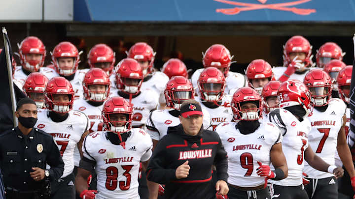 Projecting Louisville Football's Two-Deep Depth Chart Following Spring Practice Projecting Louisville Football's Two-Deep Depth Chart Following Spring Practice