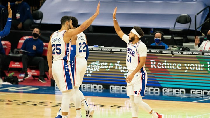 Sixers' Ben Simmons, Seth Curry Will Play vs. Nets on Saturday