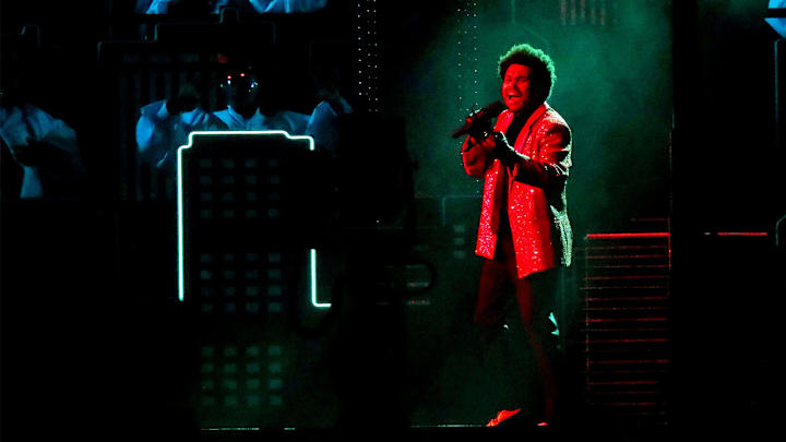 Super Bowl LV Halftime Show Setlist: Every Song the Weeknd Performed Super Bowl LV Halftime Show Setlist: Every Song the Weeknd Performed