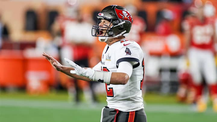 Tom Brady Leads Buccaneers Past Chiefs to Win Super Bowl LV