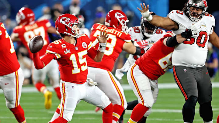 Vea, Mickens Do Their Part in Bringing Super Bowl LV Victory to Bucs