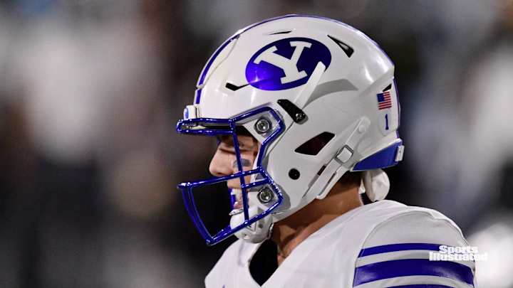 How Many Uniform Combinations Can BYU Football Put Together? How Many Uniform Combinations Can BYU Football Put Together?