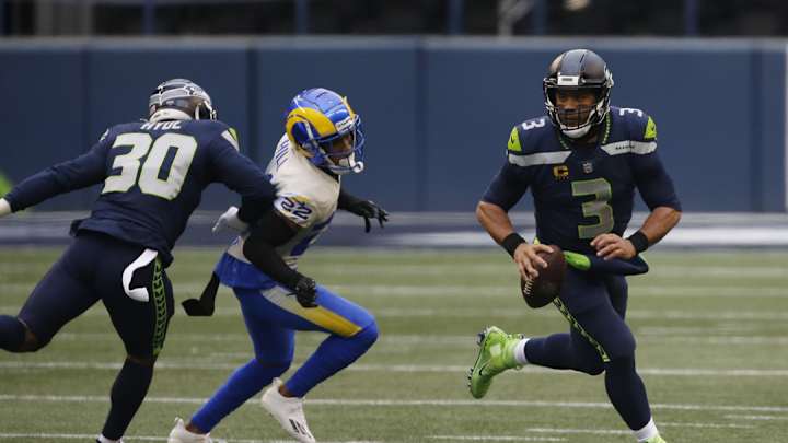 NFC North Rumor: Bears Planning to Make Huge Offer for Russell Wilson