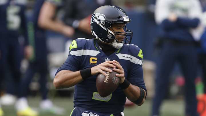 Broncos Given Solid Odds to Trade for Seahawks QB Russell Wilson