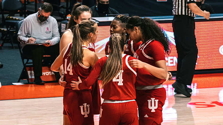 No. 15 Indiana Grinds Out Fourth-Straight Win over Illinois No. 15 Indiana Grinds Out Fourth-Straight Win over Illinois