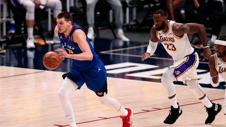 Lakers lose to Nuggets, possibly Anthony Davis for extended period Lakers lose to Nuggets, possibly Anthony Davis for extended period