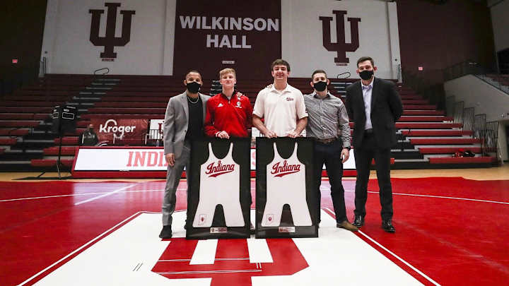 Indiana Wrestling Defeats Maryland 27-13 on Senior Day