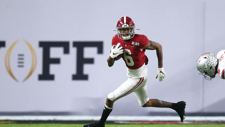 The Vikings Land DeVonta Smith at 14 in New NFL.com Mock Draft