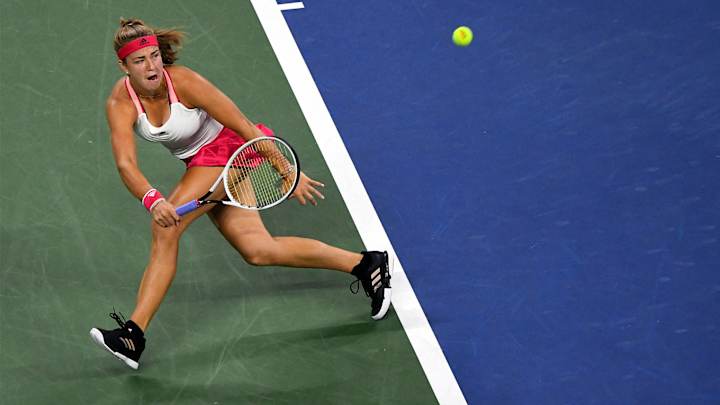 Muchova Earns First Grand Slam Semifinal Berth After Upsetting Top-Ranked Barty at the Australian Open