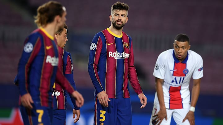 Piqué Snaps at Teammates in Moment Emblematic of Barcelona's Shaky Standing