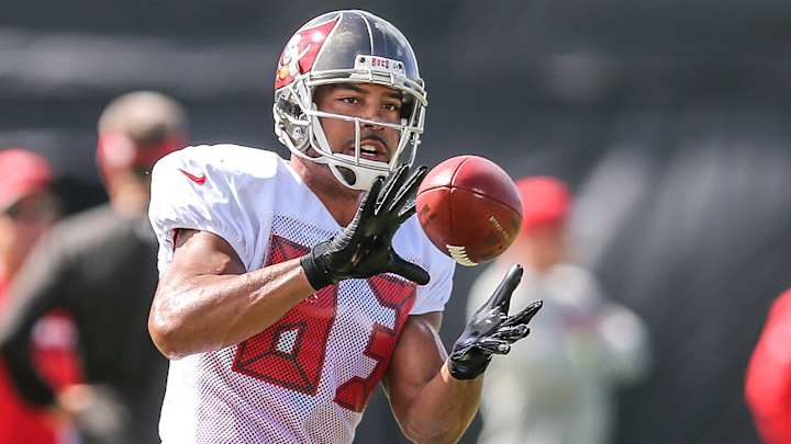 Report: Vincent Jackson Believed to Be Dead in Hotel Room for 3 Days Report: Vincent Jackson Believed to Be Dead in Hotel Room for 3 Days