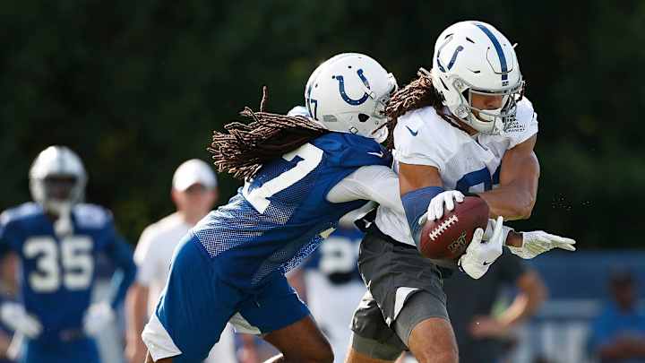 Shakial Taylor Pickup Indicates Eagles' Personnel is About More than Howie Roseman