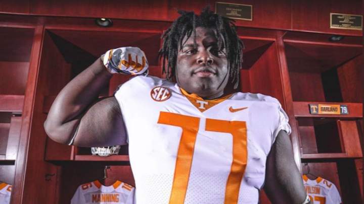 Vols OL Robinson Enters Transfer Portal