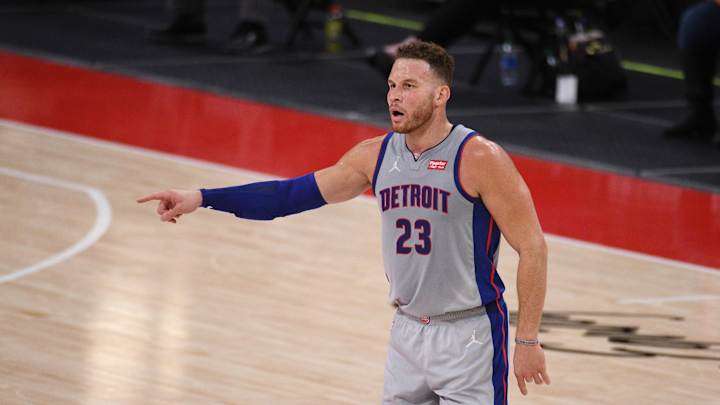 NBA Rumors: Sixers Could Show Interest in Pistons' Blake Griffin? NBA Rumors: Sixers Could Show Interest in Pistons' Blake Griffin?