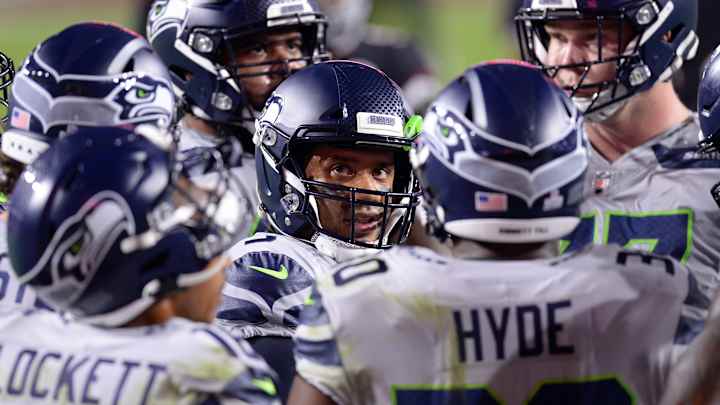 Building a Super Bowl Favorite: Simulating the Seahawks' 2021 Offseason Building a Super Bowl Favorite: Simulating the Seahawks' 2021 Offseason