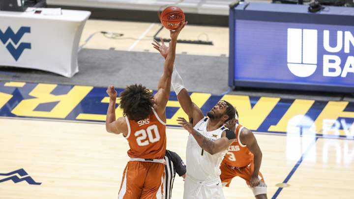LIVE GAME THREAD: No. 13 West Virginia vs No. 12 Texas