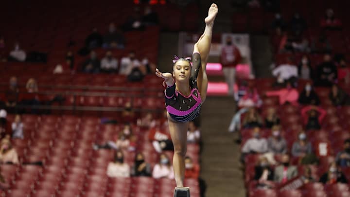 Big Night for Blanco as No. 6 Alabama Gymnastics Tops No. 2 LSU