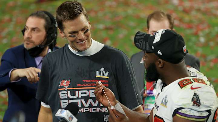 Leonard Fournette Credits Tom Brady's Pregame Speech for Bucs' Super Bowl Win: 'It Woke Us Up'