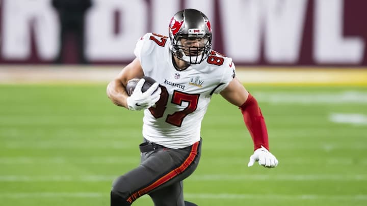 Tampa Bay Buccaneers 2021 Free Agent Profile: TE Rob Gronkowski