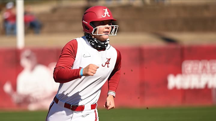 No. 5 Alabama Softball Run-Rules No. 8 LSU, 13-5 to Remain Undefeated