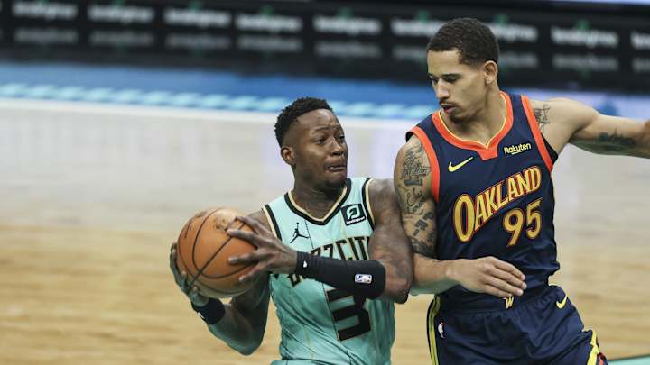 Terry Rozier Scores 20 in Fourth Quarter, Drains Game-Winner vs. Warriors