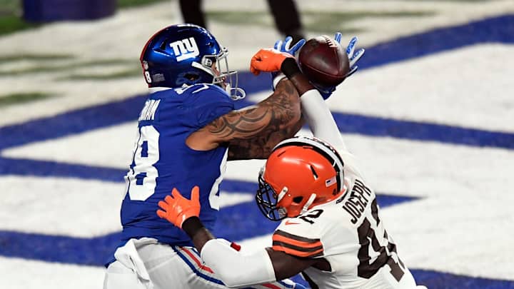 Revealing Which New York Giant Won a "Football Outsiders" Award