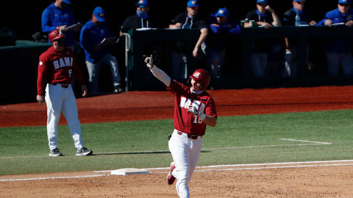 Alabama Baseball Falls to No. 23 in Latest Baseball America Top 25