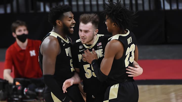 Ivey, Stefanovic Lead the Way as Boilers Pick Up Big Road Win at Nebraska