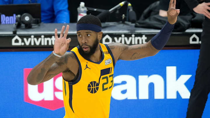 The Utah Jazz String Together 41-11 Run Against the Hornets