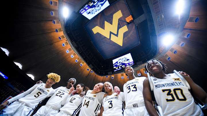 Mountaineers Accept Invite to Women's Cancun Challenge
