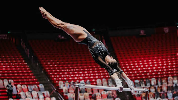 Utah's Burch And Soloski Take Home Pac-12 Weekly Awards