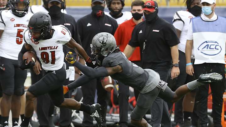 How to Watch Louisville Cardinals vs. Pitt Panthers: Live Stream, TV Channel, Start Time