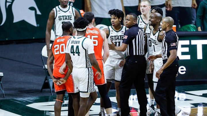 Illini Coach Brad Underwood on Michigan State: 'They muck the game up'