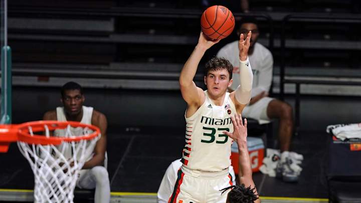 Louisville Men's Basketball Officially Announces Addition of Forward Matt Cross