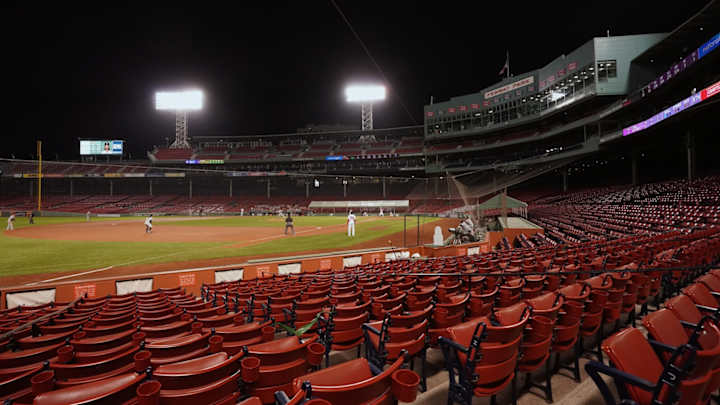 Massachusetts Governor Allows Limited Fans Back in Pro Stadiums