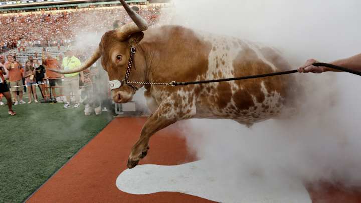 Longhorns place Top 10 in SI All-American's 2022 First Rankings