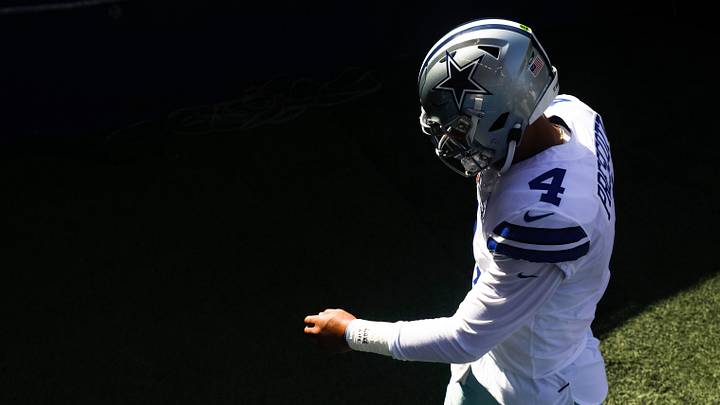Broncos Free Agency: 8 Quarterbacks Worth Considering Broncos Free Agency: 8 Quarterbacks Worth Considering