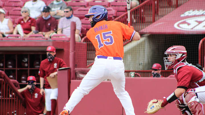 Gamecocks Beat Clemson in Walk-Off Fashion in Second Straight Game Gamecocks Beat Clemson in Walk-Off Fashion in Second Straight Game