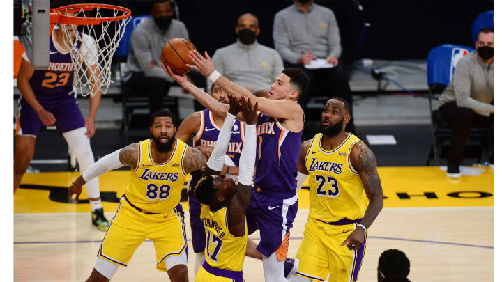 Suns' Devin Booker Ejected vs. Lakers After Bounce Pass to Ref Suns' Devin Booker Ejected vs. Lakers After Bounce Pass to Ref