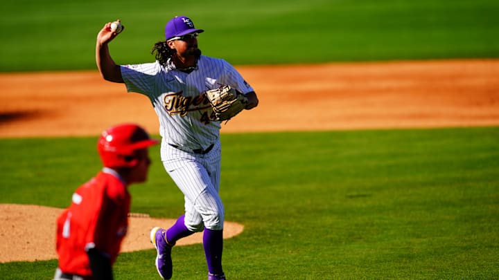 True Freshmen the Catalysts Behind No. 8 LSU Baseball's 5-4 Win Over Nicholls
