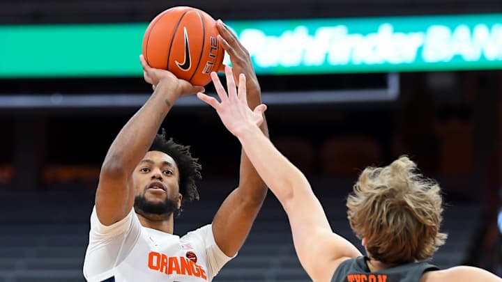 Syracuse Snaps Clemson's Five Game Winning Streak