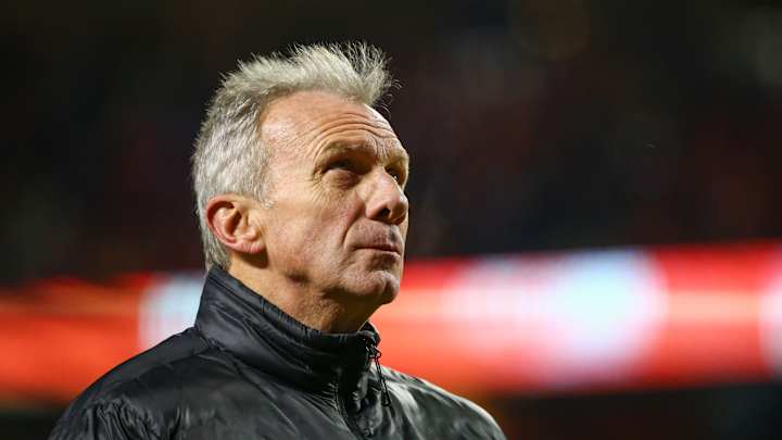 How Joe Montana is Helping Create a New Brand of Football