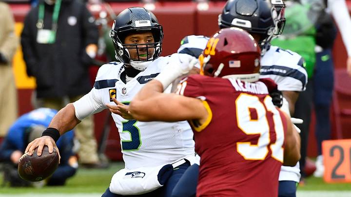 Analysis: 5 Defensive Ends Seahawks Could Target to Replace Carlos Dunlap