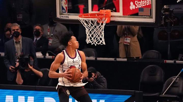 Anfernee Simons Channeled These Iconic Throwback Jams En Route To Winning The Dunk Contest Anfernee Simons Channeled These Iconic Throwback Jams En Route To Winning The Dunk Contest