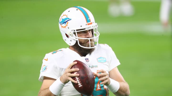 Ian Rapoport Contradicts Rumor That Free-Agent QB Ryan Fitzpatrick is Retiring From NFL