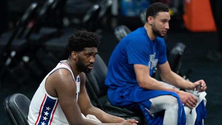 Report: Joel Embiid, Ben Simmons Remain in COVID-19 Protocol