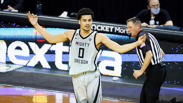 Five Teams Rolling Into the College Basketball Postseason