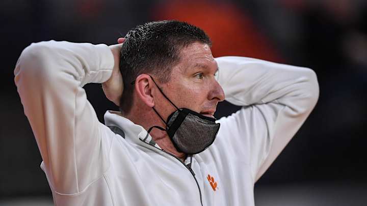 Not the Tigers 'Knight', as Clemson Goes One-And-Done Not the Tigers 'Knight', as Clemson Goes One-And-Done