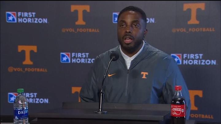 Tennessee DC Tim Banks Discusses Biggest Defensive Priority for Fall Camp, Individual Game Goals