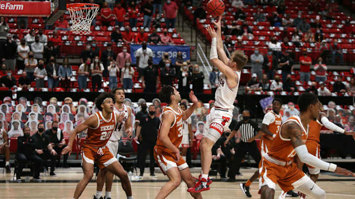 NCAA Basketball Thursday Betting Card: Back Texas Tech in Thursday's Lone Star State Battle NCAA Basketball Thursday Betting Card: Back Texas Tech in Thursday's Lone Star State Battle